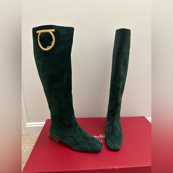 New Salvatore Ferragamo Women Avio Green Suede Knee Boots 6.5C - Picture 2 of 7